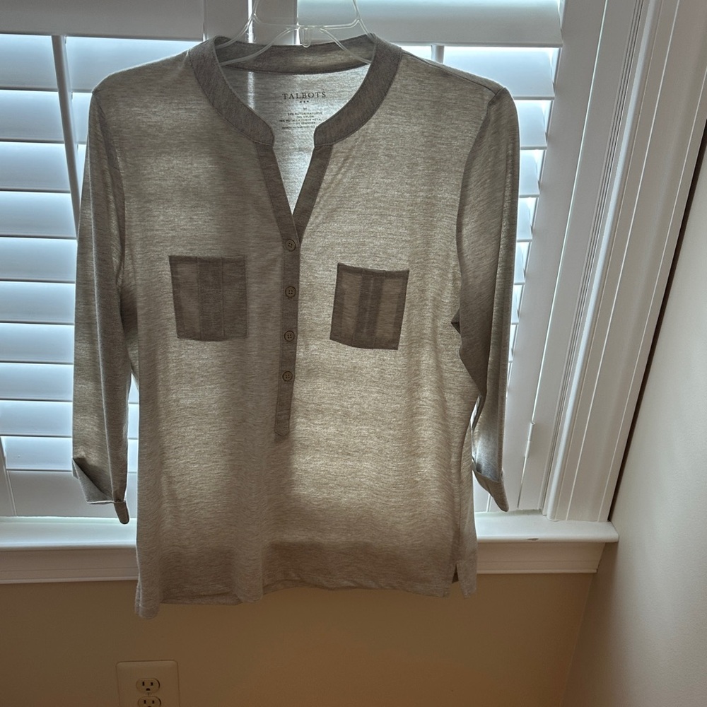 Talbots Light Gray Long Sleeve Henley.  Ladies